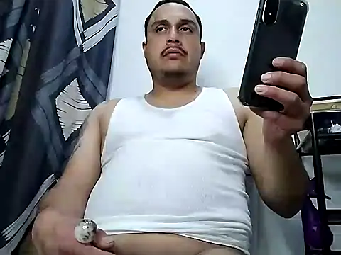 Snapshot of thickcocklatino chatting on January 25, 2025, 11:11 pm thickcocklatino online show from January 25, 2025, 11:11 pm