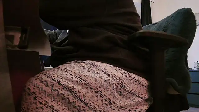 Snapshot of chubbysmallcock@xh chatting on February 15, 2026, 4:28 pm chubbysmallcockxh online show from February 15, 2026, 4:28 pm