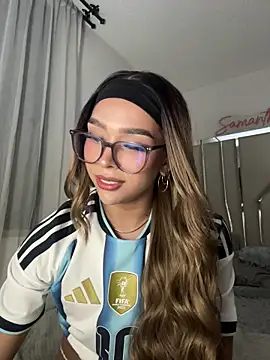 Snapshot of Samantha_Bernardo chatting on July 16, 2026, 12:51 am Samantha Bernardo online show from July 16, 2026, 12:51 am