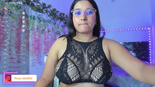 Snapshot of Rosse_khalifa2 chatting on January 31, 2025, 1:22 am Rosse khalifa2 online show from January 31, 2025, 1:22 am