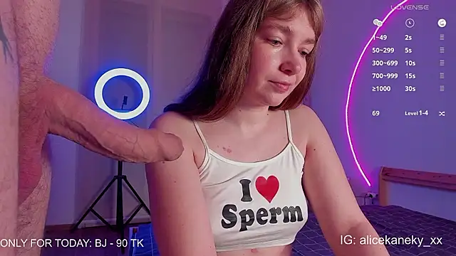 alicekaneky online show from February 9, 2026, 10:52 pm