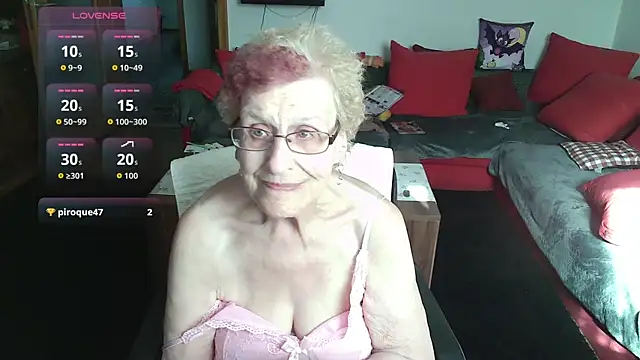 Snapshot of HeisseomaOriginal chatting on May 15, 2026, 7:06 am HeisseomaOriginal online show from May 15, 2026, 7:06 am