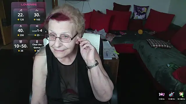 HeisseomaOriginal online show from September 29, 2025, 7:15 am