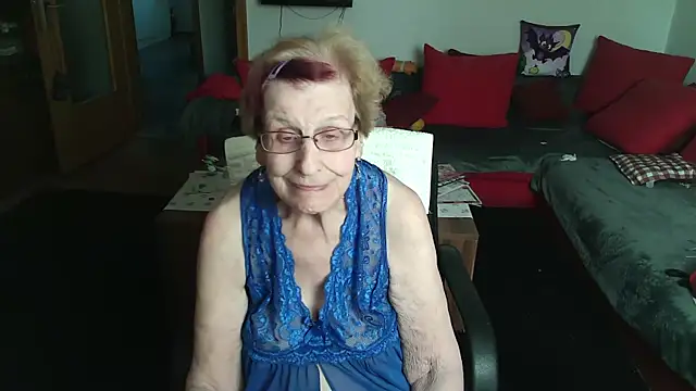 Snapshot of HeisseomaOriginal chatting on April 14, 2026, 7:35 am HeisseomaOriginal online show from April 14, 2026, 7:35 am