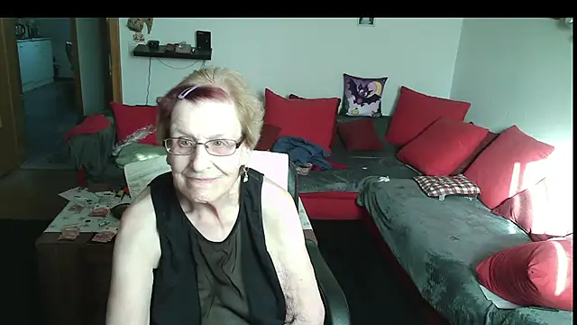 Snapshot of HeisseomaOriginal chatting on April 9, 2026, 7:14 am HeisseomaOriginal online show from April 9, 2026, 7:14 am