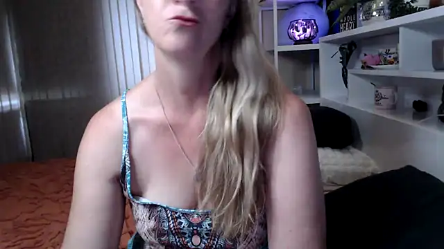 Snapshot of _Total_Aussie_Milfs_ chatting on February 1, 2026, 11:36 pm Total Aussie Milfs online show from February 1, 2026, 11:36 pm