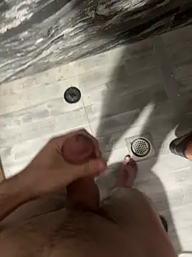 man cum21 online show from March 10, 2026, 10:47 pm