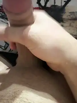 tttteeeeeooo online show from April 3, 2026, 6:47 pm