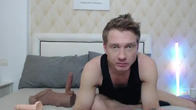 redheadxxl online show from March 21, 2026, 5:17 pm