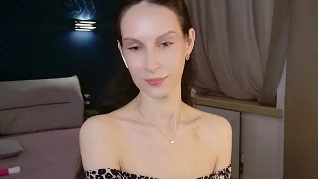 Snapshot of Mila_Anders chatting on March 21, 2026, 5:41 am Mila Anders online show from March 21, 2026, 5:41 am