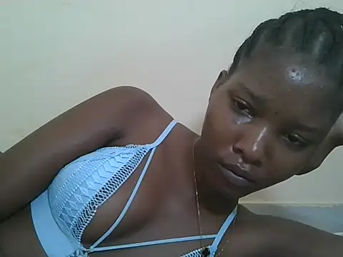 sexyjanett online show from May 6, 2026, 5:00 am
