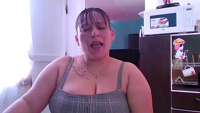 Snapshot of Diana_Lozano chatting on June 11, 2026, 3:31 pm Diana Lozano online show from June 11, 2026, 3:31 pm