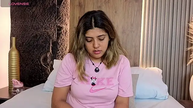 abby miller26 online show from November 15, 2025, 12:42 pm