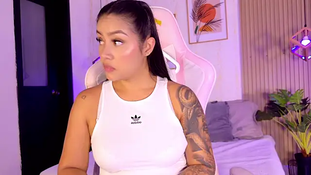 Snapshot of CameronCollins_ chatting on February 26, 2026, 7:25 pm CameronCollins online show from February 26, 2026, 7:25 pm