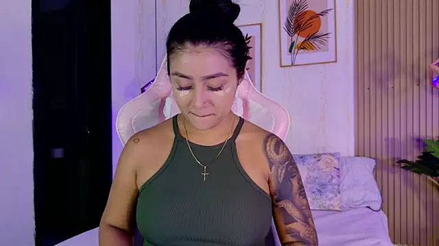 Snapshot of CameronCollins_ chatting on February 4, 2026, 7:31 pm CameronCollins online show from February 4, 2026, 7:31 pm