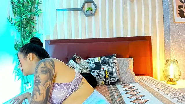 Snapshot of CameronCollins_ chatting on January 17, 2026, 11:36 am CameronCollins online show from January 17, 2026, 11:36 am