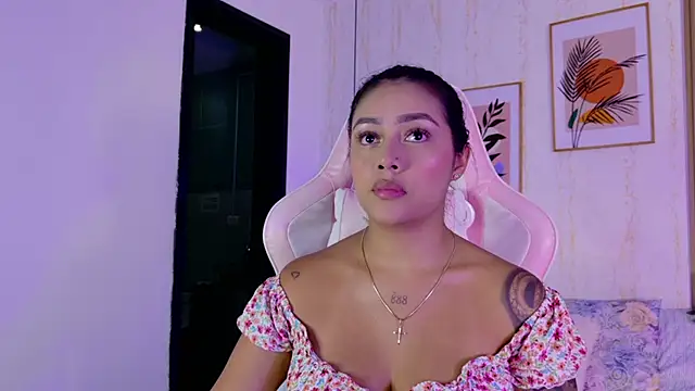 Snapshot of CameronCollins_ chatting on February 5, 2026, 7:43 pm CameronCollins online show from February 5, 2026, 7:43 pm