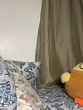 Snapshot of morrocoXcute chatting on May 15, 2026, 9:46 pm morrocoXcute online show from May 15, 2026, 9:46 pm