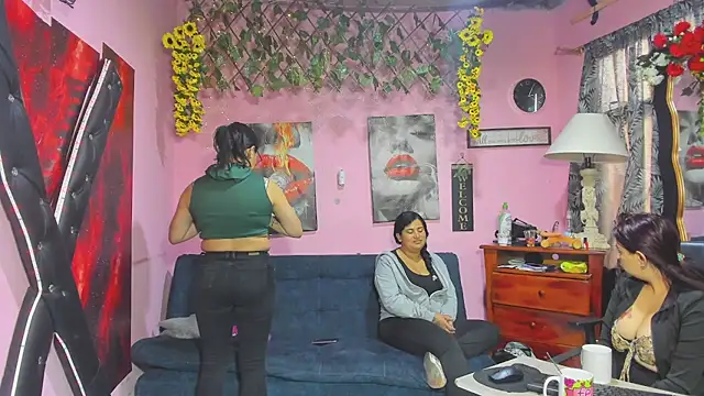 Snapshot of lesbiancuple chatting on April 1, 2026, 12:06 pm lesbiancuple online show from April 1, 2026, 12:06 pm