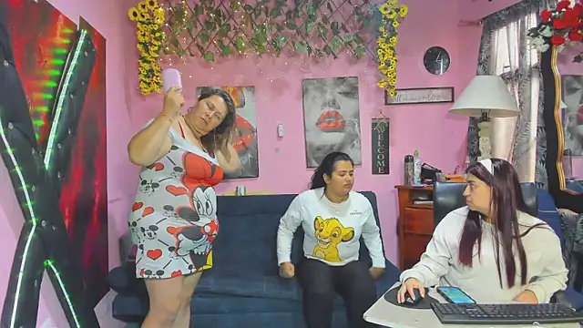 Snapshot of lesbiancuple chatting on April 2, 2026, 12:45 pm lesbiancuple online show from April 2, 2026, 12:45 pm