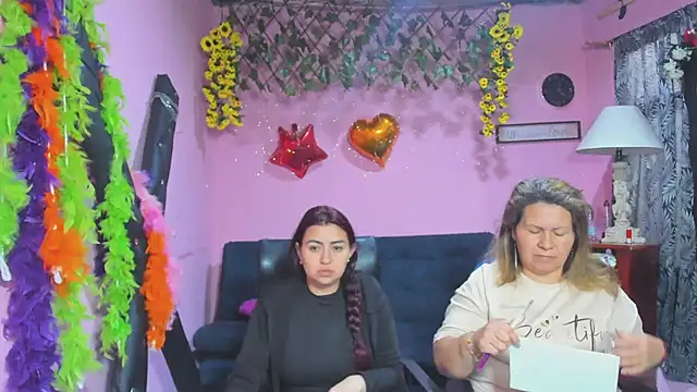 Snapshot of lesbiancuple chatting on February 25, 2026, 11:54 am lesbiancuple online show from February 25, 2026, 11:54 am