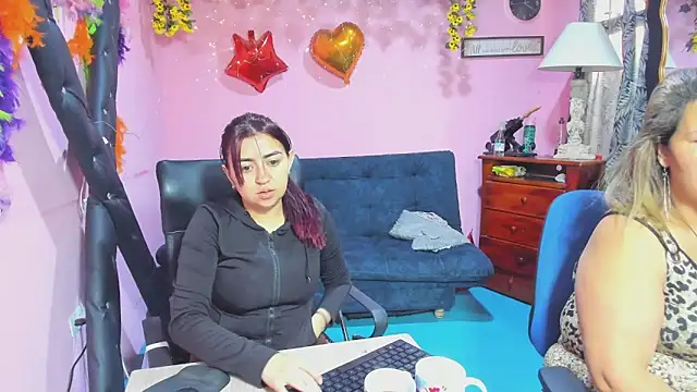 Snapshot of lesbiancuple chatting on February 28, 2026, 11:54 am lesbiancuple online show from February 28, 2026, 11:54 am