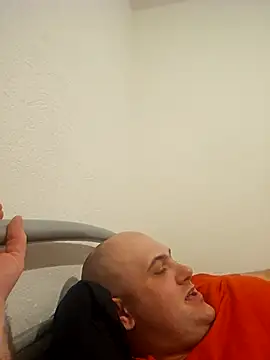 Snapshot of mario890605 chatting on December 16, 2025, 10:03 pm mario890605 online show from December 16, 2025, 10:03 pm