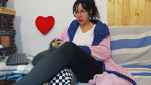 Snapshot of SquirtyMellissaLabia chatting on February 21, 2026, 4:25 am SquirtyMellissaLabia online show from February 21, 2026, 4:25 am