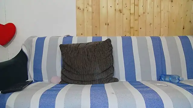 Snapshot of SquirtyMellissaLabia chatting on March 20, 2026, 4:13 am SquirtyMellissaLabia online show from March 20, 2026, 4:13 am