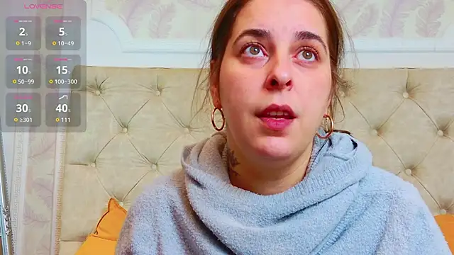 KarinaNoir online show from December 23, 2025, 5:07 am