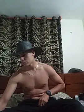 Snapshot of J_Rauw_ chatting on November 28, 2025, 12:11 am J Rauw online show from November 28, 2025, 12:11 am