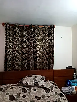 Snapshot of J_Rauw_ chatting on November 27, 2025, 3:18 am J Rauw online show from November 27, 2025, 3:18 am