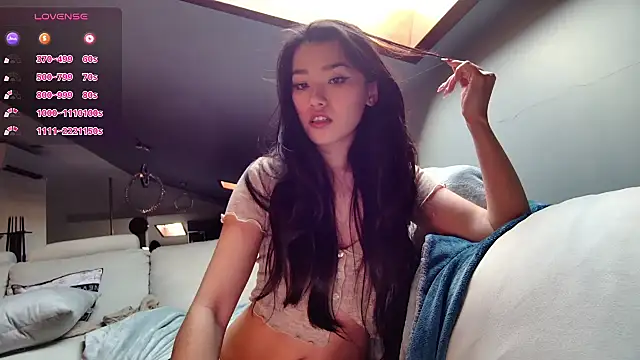 Snapshot of shachatteof chatting on March 30, 2026, 8:49 am shachatteof online show from March 30, 2026, 8:49 am