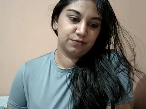 bellachow10 online show from March 5, 2026, 7:27 am