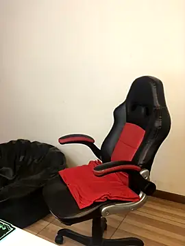 Snapshot of kayortiiz chatting on November 19, 2025, 12:54 am kayortiiz online show from November 19, 2025, 12:54 am