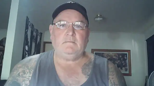 HOTANAL online show from November 1, 2025, 10:03 pm