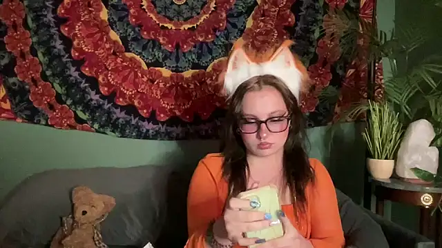 Snapshot of sweetandwet_daddy chatting on October 24, 2025, 4:22 am sweetandwet daddy online show from October 24, 2025, 4:22 am