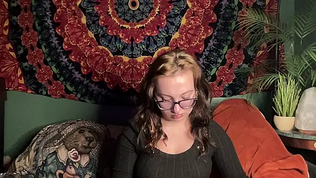 Snapshot of sweetandwet_daddy chatting on November 13, 2025, 12:53 pm sweetandwet daddy online show from November 13, 2025, 12:53 pm