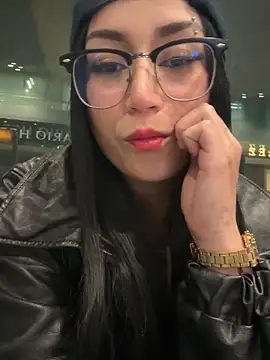 Snapshot of sophie_cute66 chatting on November 22, 2025, 9:41 am sophie cute66 online show from November 22, 2025, 9:41 am