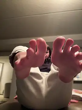 Snapshot of annablisss chatting on March 18, 2025, 6:06 am annablisss online show from March 18, 2025, 6:06 am