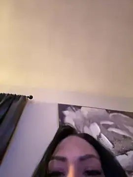 Snapshot of annablisss chatting on February 16, 2025, 12:52 am annablisss online show from February 16, 2025, 12:52 am