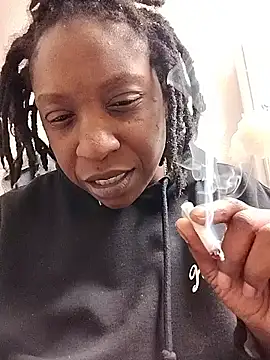 Snapshot of markquanna chatting on January 12, 2026, 10:25 pm markquanna online show from January 12, 2026, 10:25 pm