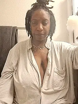 Snapshot of markquanna chatting on January 11, 2026, 3:02 am markquanna online show from January 11, 2026, 3:02 am