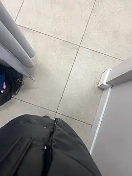 CrazzyChicks online show from March 26, 2026, 6:00 am