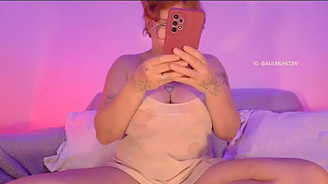 Lilmuh  online show from September 27, 2025, 12:17 am