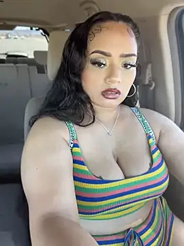 Snapshot of CarmelaAnthony chatting on April 29, 2026, 5:28 pm CarmelaAnthony online show from April 29, 2026, 5:28 pm