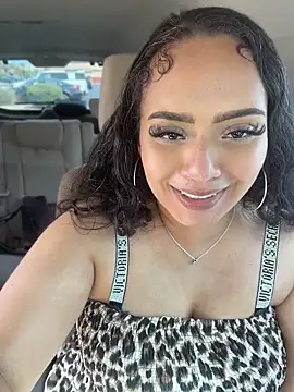 Snapshot of CarmelaAnthony chatting on April 16, 2026, 9:39 pm CarmelaAnthony online show from April 16, 2026, 9:39 pm