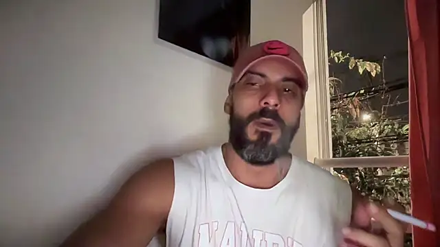 Snapshot of romeolovedark chatting on December 16, 2025, 8:07 am romeolovedark online show from December 16, 2025, 8:07 am