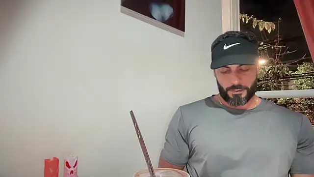 Snapshot of romeolovedark chatting on November 8, 2025, 4:49 am romeolovedark online show from November 8, 2025, 4:49 am