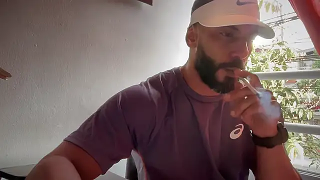 Snapshot of romeolovedark chatting on September 22, 2025, 10:16 pm romeolovedark online show from September 22, 2025, 10:16 pm